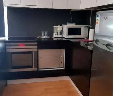Apartament 2 camere, parcare, mobilat lux, gradina cu piscina, zona strazii Eftimie Murgu - Photo 6