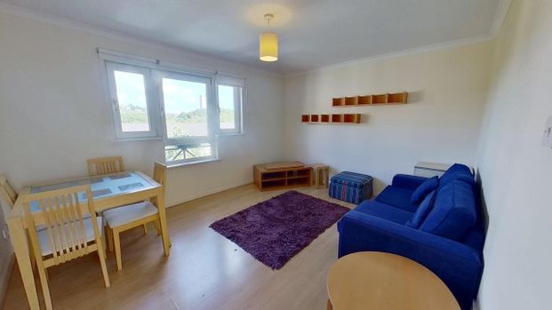 2 bedroom apartment to rent - Photo 1