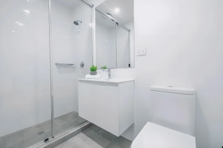 Premier Studio with Double Bed(Mid floor (Level 6-15)) - Photo 5