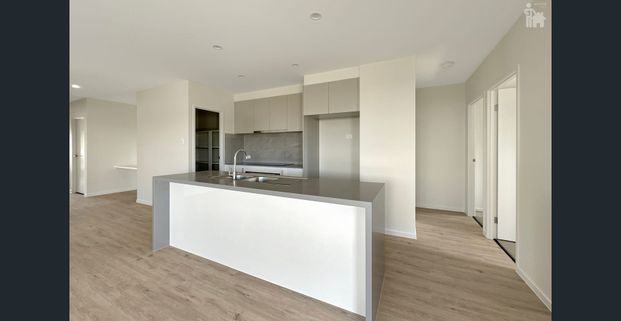 Welcome to 68 Samarai Drive, Kawungan - Photo 1