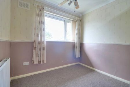 Brookhouse Drive, Crewe - Photo 4