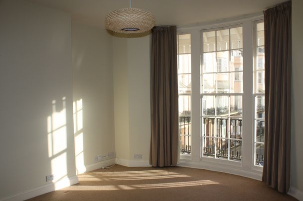 1 Bed Flat, Bedford Square, BN1 - Photo 1