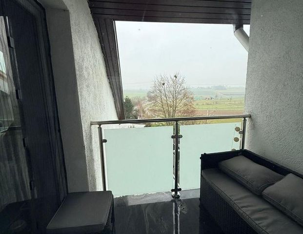 Großzügige 3-Zimmer-Wohnung mit Balkon - Photo 1