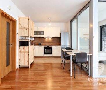 Pronájem bytu 1+1 48 m² - Photo 1