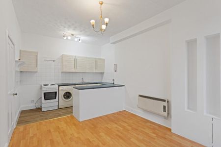 1 bedroom flat to rent - Photo 4
