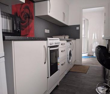1 bedroom house to rent - Photo 4