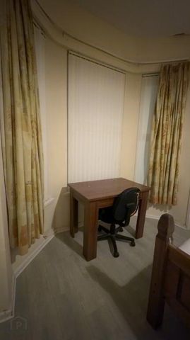 Serviced Room's, 81 Wellesley Avenue, Belfast, BT9 6DH - Photo 3