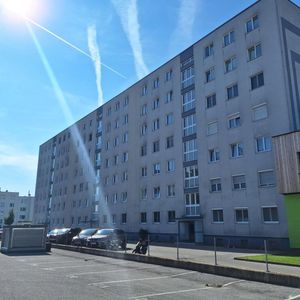 3-Zimmer Wohnung mit Loggia in St. Pölten - Photo 2