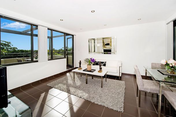 One Bedroom Apartment with Parking - Photo 1