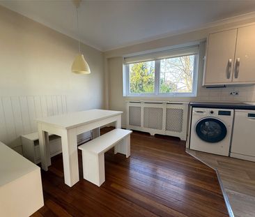 Grove Avenue, Epsom, Surrey, KT17 4DU - Photo 6