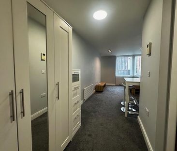 Kenyons Step, Liverpool - Photo 1