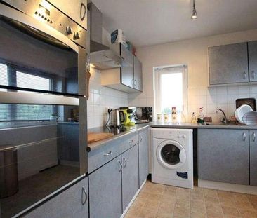 Bartholomew House, Oldbury Road, Tewkesbury, GL20 - Photo 4