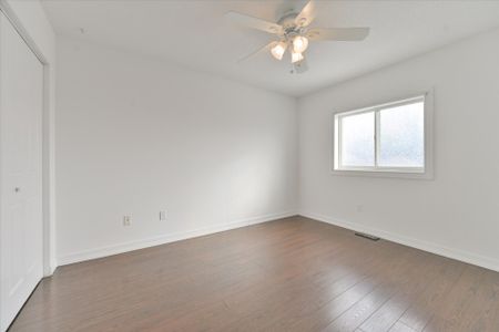 For Lease - 29 Drake Drive, Barrie, Ontario - Photo 5