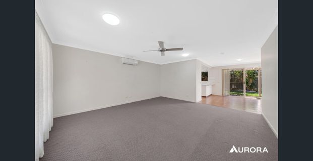 Spacious Newmarket Townhouse in Prime Lifestyle Location - Photo 1