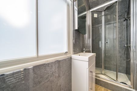 Flat 1A, 16 Clarendon Road, LS2 9NN, Leeds - Photo 4
