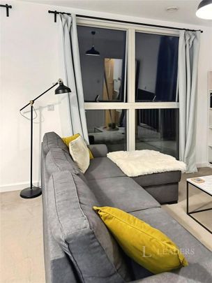 1 bedroom flat to rent - Photo 1