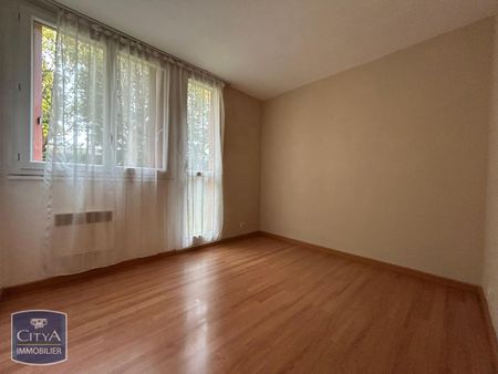 Location Appartement 3 pièces 57m² NOISY LE GRAND 93160 - Photo 4