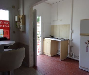 Location Appartement 1 pièce 30m² CAUDEBEC LES ELBEUF 76320 - Photo 2