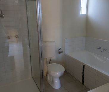 Airport West - Photo 5