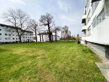 Furnished 3 bedroom apartment in Hellerup by Copenhagen – large private terrace - Photo 3