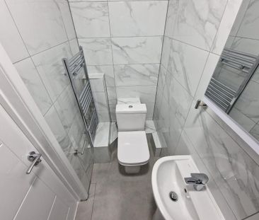 Studio to rent - Photo 6