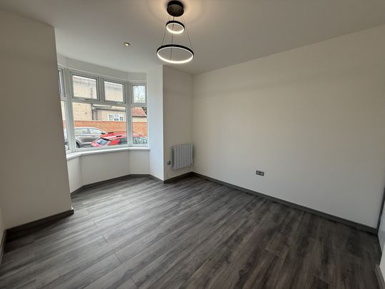 London Road, Westcliff-On-Sea - Photo 1