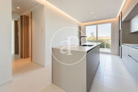 4 bedroom luxury penthouse for rent in Pozuelo de Alarcón, Autonomous Region of Madrid - Photo 3