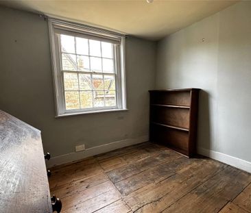 3 bedroom end of terrace house to rent - Photo 3