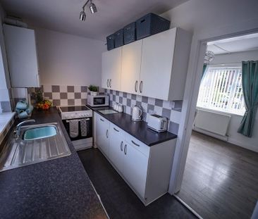 2 bedroom terraced house to rent - Photo 3