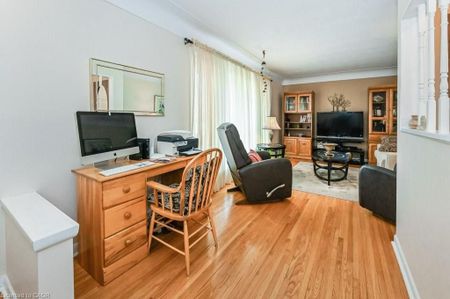 For Lease - 158 Fennell Avenue, Hamilton, Ontario - Photo 5