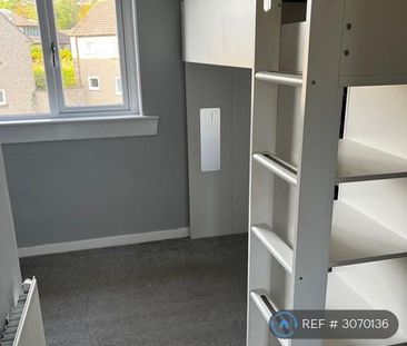 3 bedroom terraced house to rent - Photo 6