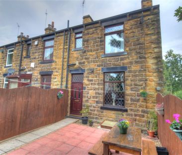 St. Johns View, Batley, West Yorkshire, WF17 - Photo 6