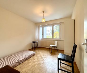 Bel appartement meublé de 4.5p avec grande terrasse dans quartier c... - Foto 4