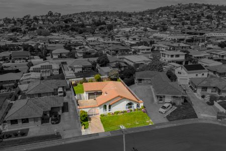 Charming Home in the Heart of Glenorchy - Photo 5