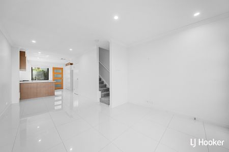 31/2 Rouseabout Street, Lawson ACT, Belconnen - Photo 3
