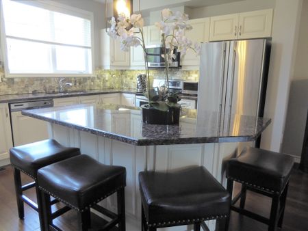 For Lease - 62 Joseph Trail, Collingwood, Ontario - Photo 3