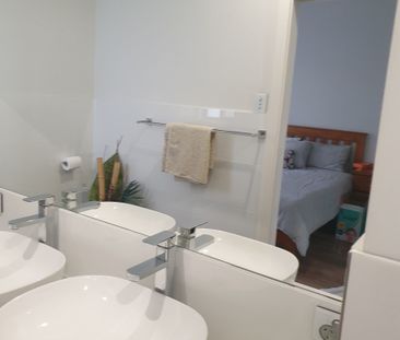 Woodville Gardens - Photo 2