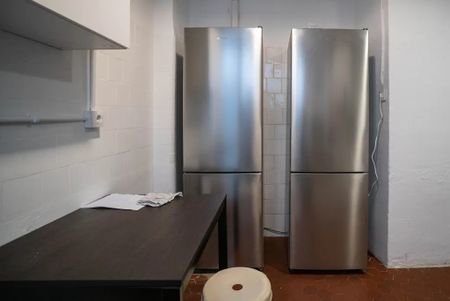 Carrer de lAlmudí, Valencia, Valencian Community 46003 - Photo 5