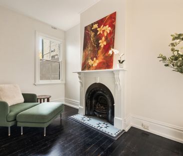 Four Bedroom Terrace with Rear Lane Access and Lock Up Garage - Off... - Photo 4