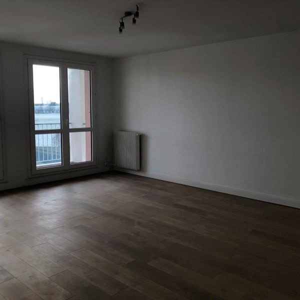 Location Appartement 3 pièces 75m² - Photo 1