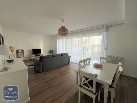 Location Appartement 3 pièces 72m² LA ROCHELLE 17000 - Photo 3