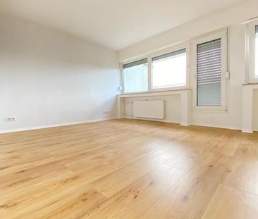 *** Top renoviert *** 3-Zimmer-DG Apartment in Marl-Drewer *** 2 Ba... - Photo 1