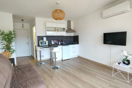 STUDIO MEUBLE A L'ANNEE - Photo 4