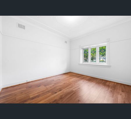 119 Davidson Avenue, Concord, NSW 2137 - Photo 2
