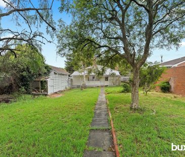 Charming Family Home in a Convenient Boronia Location - Photo 5