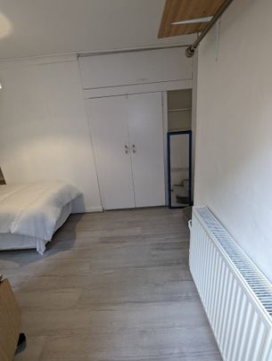 Studio Flat, Shepherds Bush, W12 - Photo 1