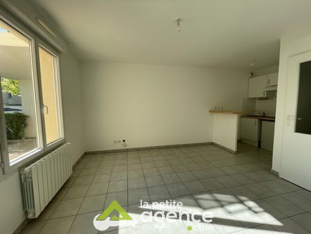Loue studio de 23m² dans une résidence calme et sécurisée - Photo 2