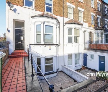 Blackheath Road, London, SE10 - Photo 2