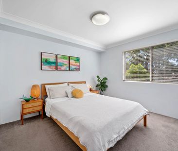 Modern & Convenient Living - Photo 5