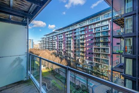 Eustace Building, Chelsea Bridge Wharf, SW11 - Photo 2